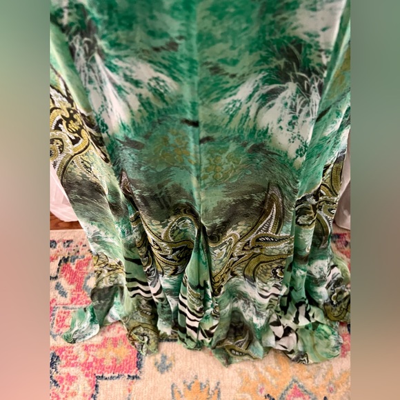 Stunning Tiffany Gown with Beaded Waist - Picture 4 of 12